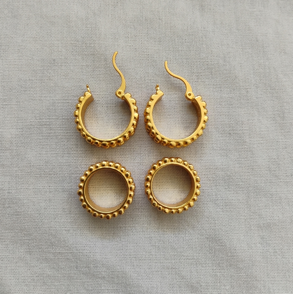 Julie Vos Marbella 2-in-1 Hoop Earring - Picture 4 of 5